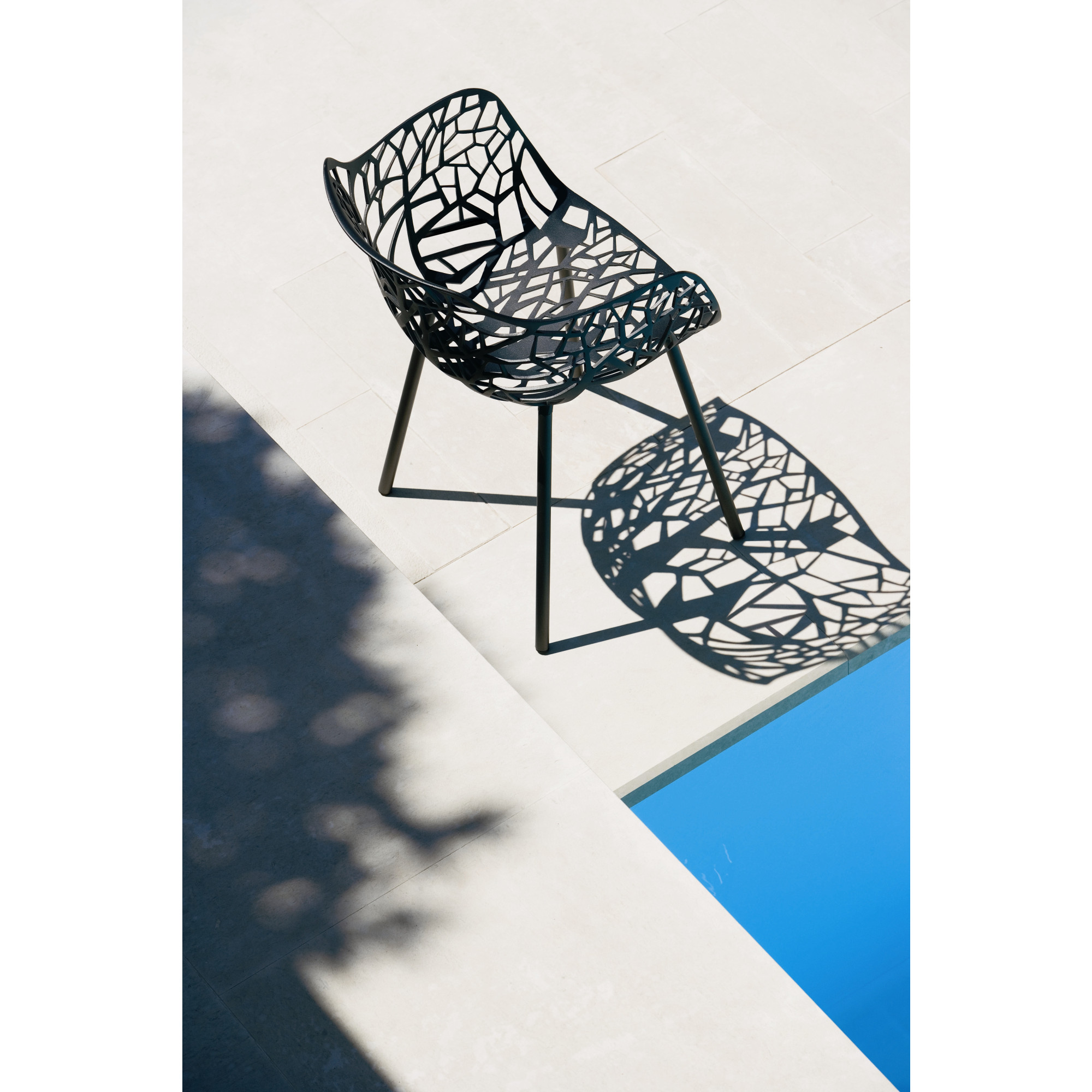 FOREST ARMCHAIR | Armchairs | Seats | FAST - Masonionline