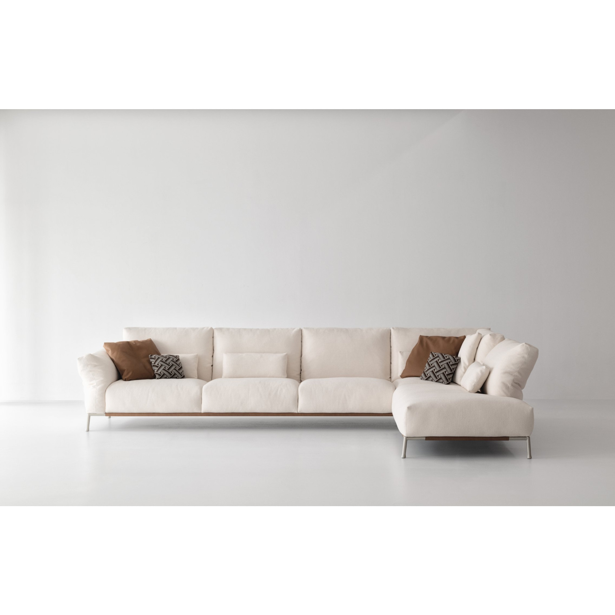 CHAPEAU MODULAR SOFA, by CIERRE 1972