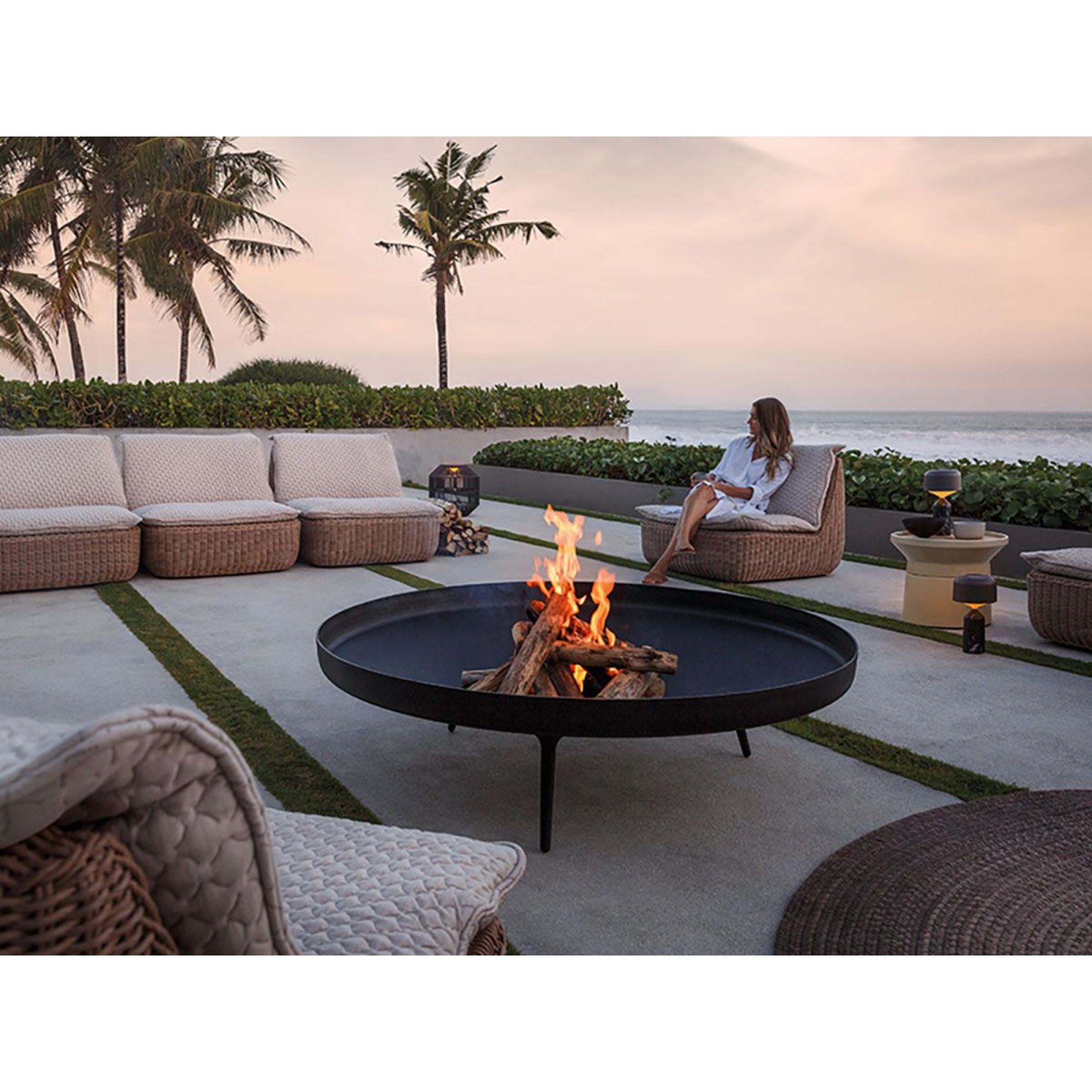 FIRE BOWL | Objects | Complements | GLOSTER - Masonionline