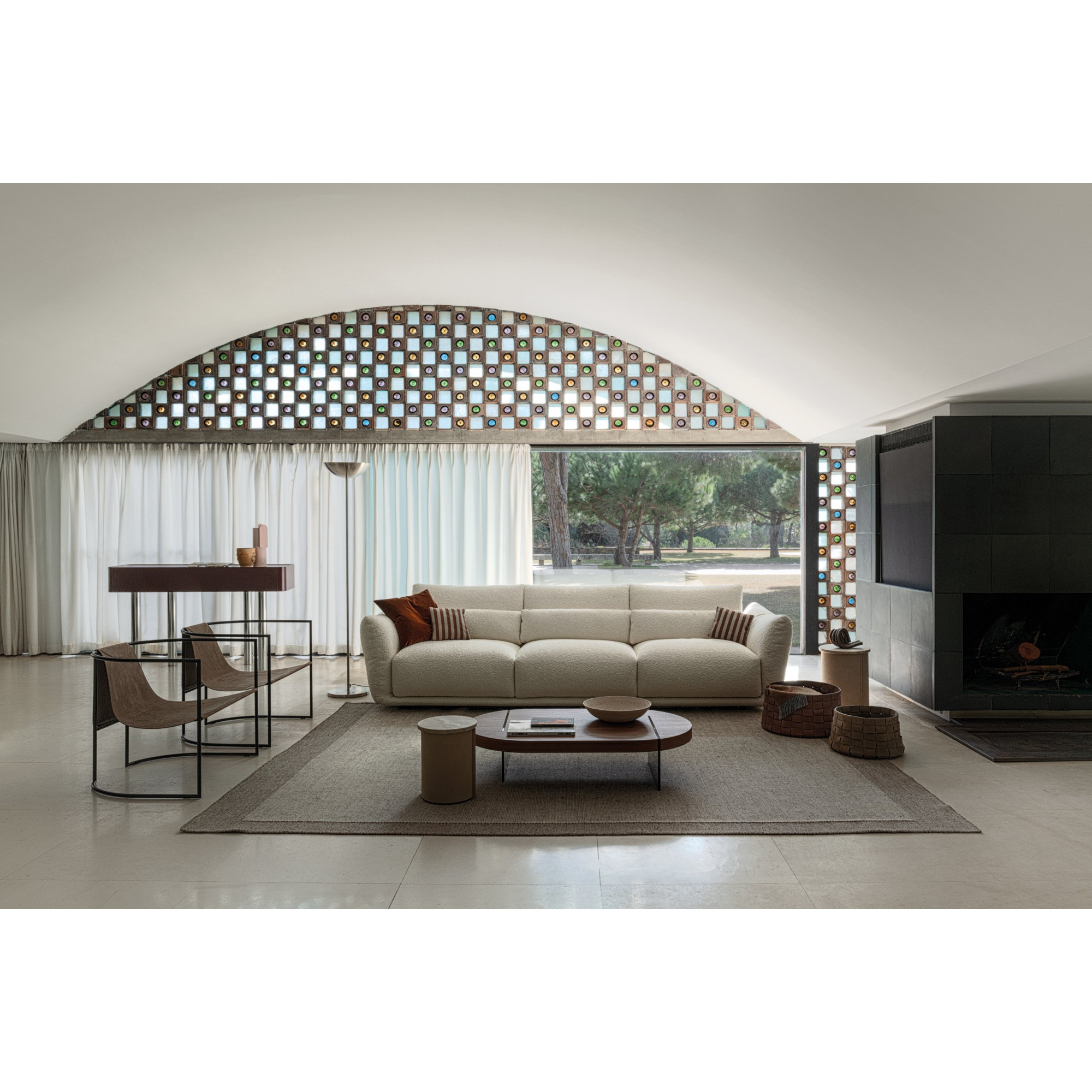 CLIFT LINEAR SOFA, by CIERRE 1972