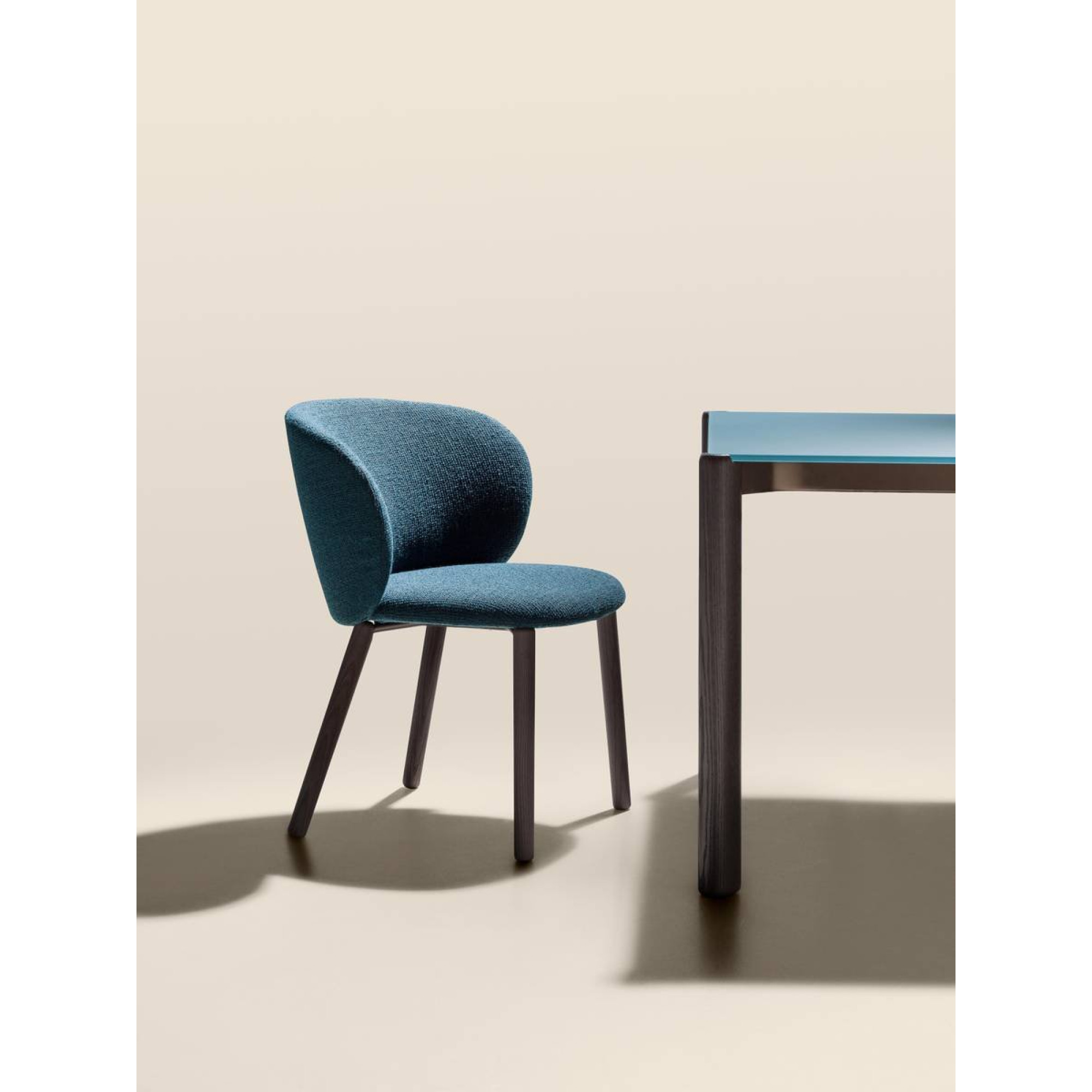 COLOMBINA CHAIR, by LAGO