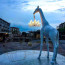 GIRAFFE IN LOVE floor lamp by Queebo